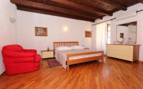 Отель Apartments Ive  Ровинь